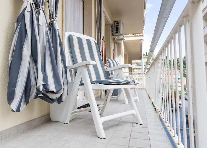 Casaviva - Cozy Bilo With Parking In Lejlighed